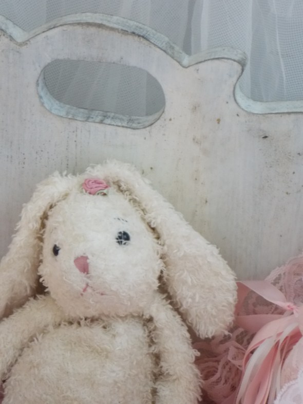 antique baby cradle 025