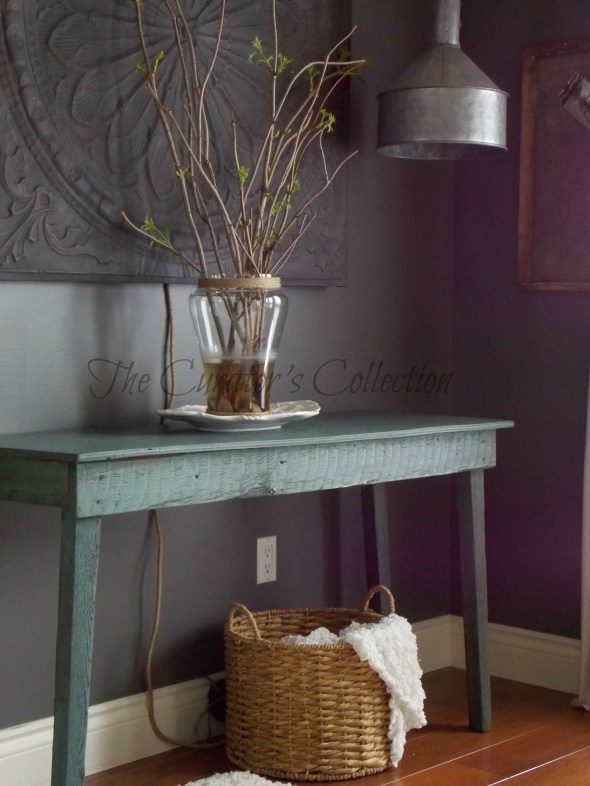 Milk painted primitive table(kitchen scale ) 034