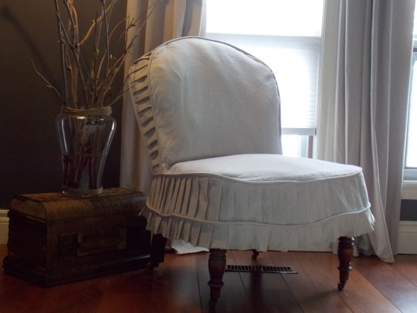 Slpi covered antique chair,desk redo, spring buds 179