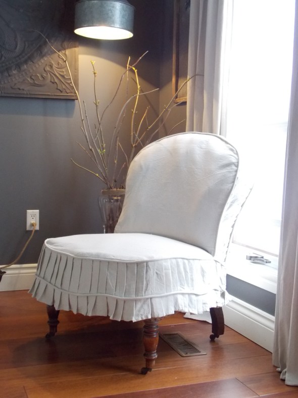 Slpi covered antique chair,desk redo, spring buds 183