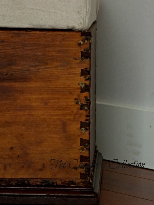 Settee, mid century modern buffet, blanket box 067