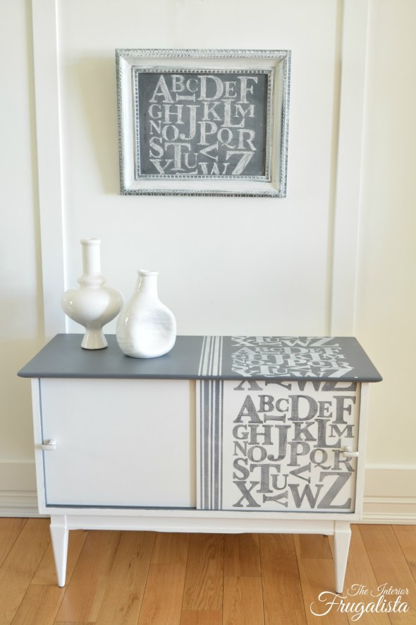 Record Cabinet Front View CloseW